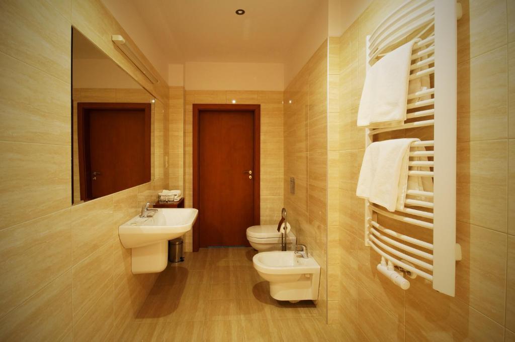 Hotel Vis A Vis Ланьцут Номер фото