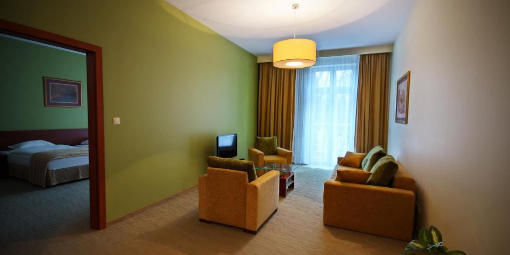 Hotel Vis A Vis Ланьцут Номер фото