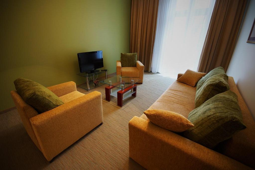 Hotel Vis A Vis Ланьцут Номер фото